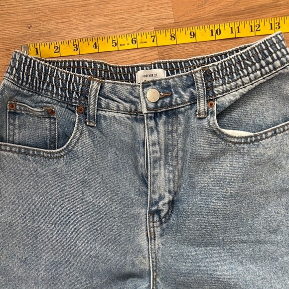 Elastic Waist Mom Jeans High Rise Denim Pants Light Wash - Picture 8 of 10